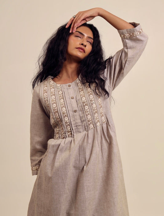 Beige Bani