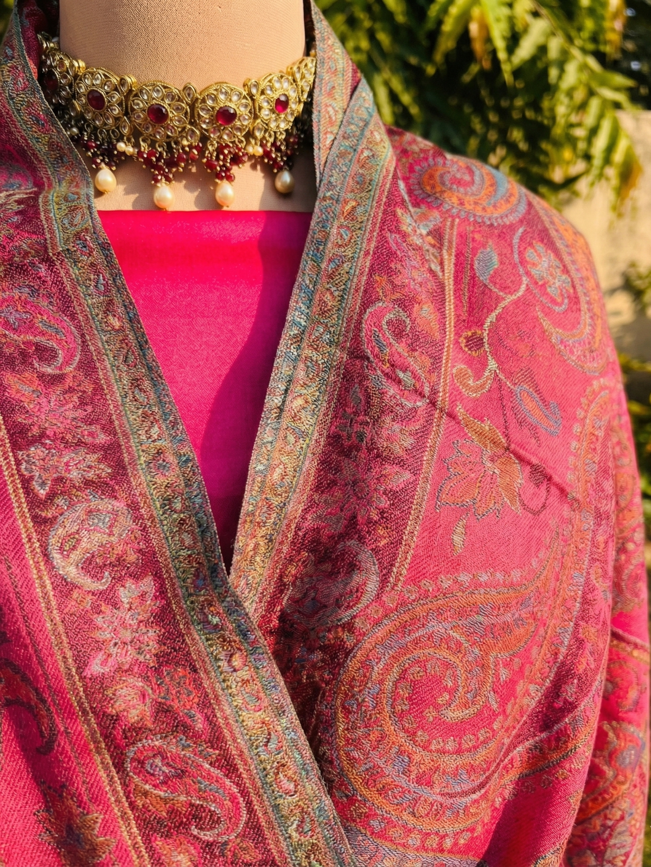 Rajè - Taffeta Silk Suit Fabric with Kani-Print Woollen Stole